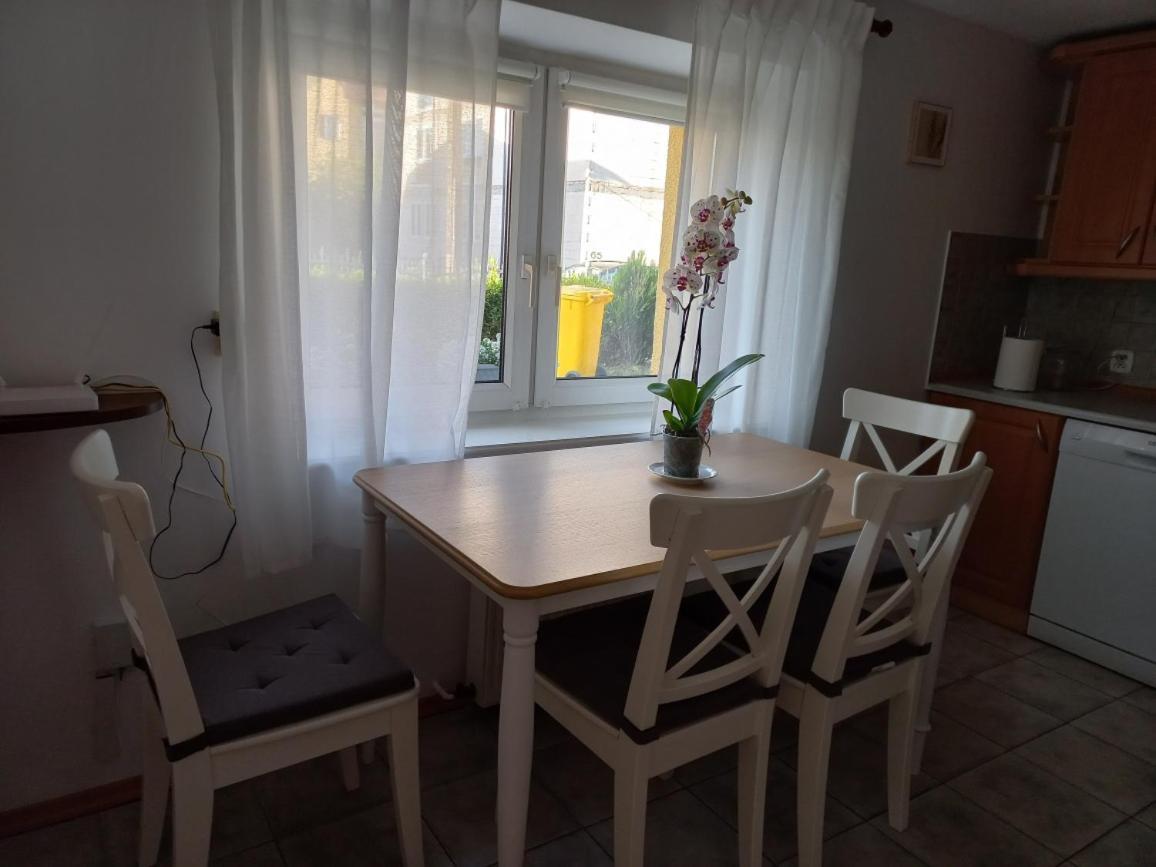 Apartament 2 Sypialnie Z Kuchnia - 200 Metrow Od Morza Мендзиздрое Екстериор снимка